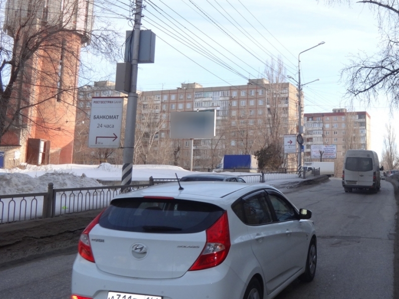 Фотография рекламного носителя, тип: Билборд 3x6, адрес: Высокая ул., д.12а Х Планерная ул., Саратов, Саратовская область, Россия. Сторона В №497990