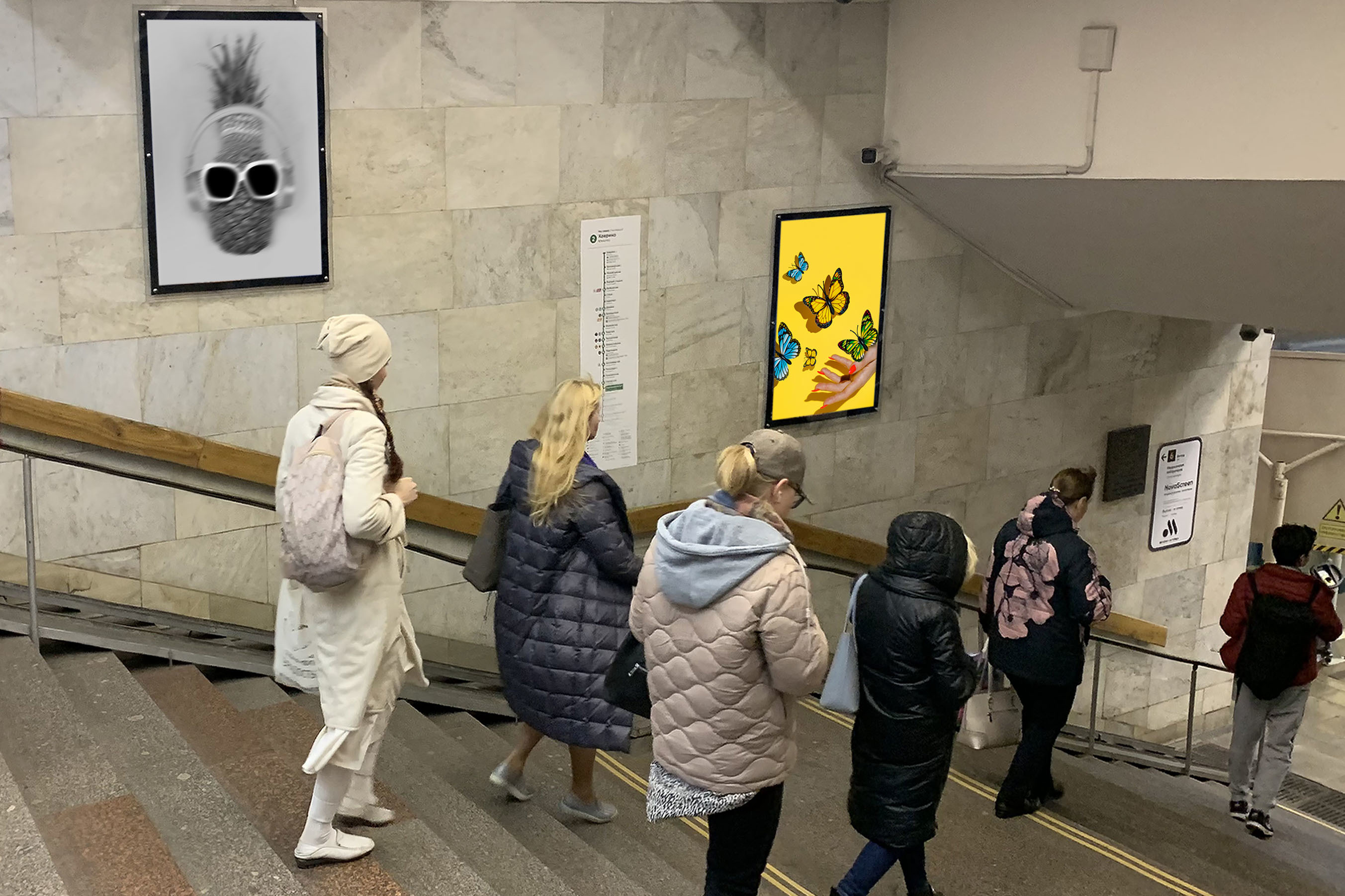 Фотография рекламного носителя, тип: Кристалайт, адрес: Станция метро «Кантемировская», линия Замоскворецкая, Москва, Россия. Сторона/вариант №1001749