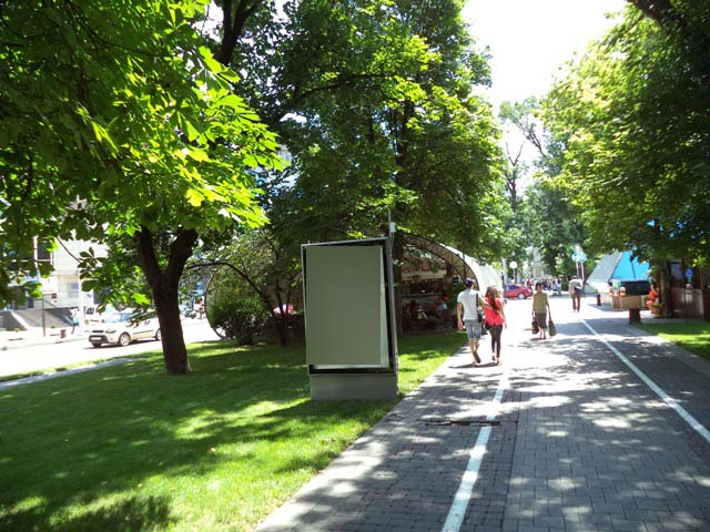 Фотография рекламного носителя, тип: Ситиформат 1.8x1.2, адрес: Красная ул., д.111/1, Краснодар, Краснодарский край, Россия. Сторона Б №492606