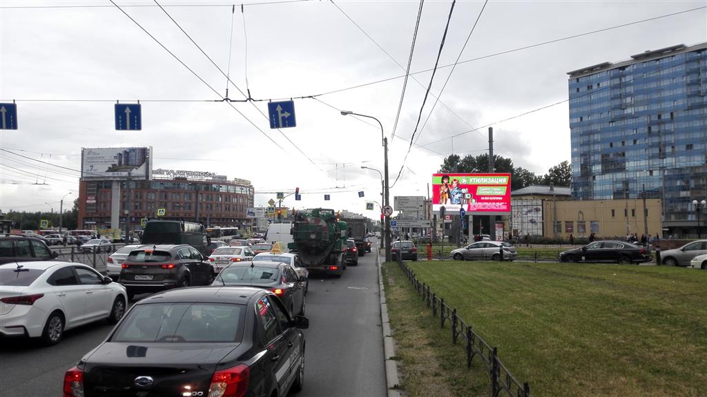 Фотография рекламного носителя, тип: Билборд 3x6, адрес: Заневский пр-т. Х Карла Фаберже ул., д.8 Х Энергетический пр-т., Санкт-Петербург, Россия. Сторона Аh1-Аh4 №992724