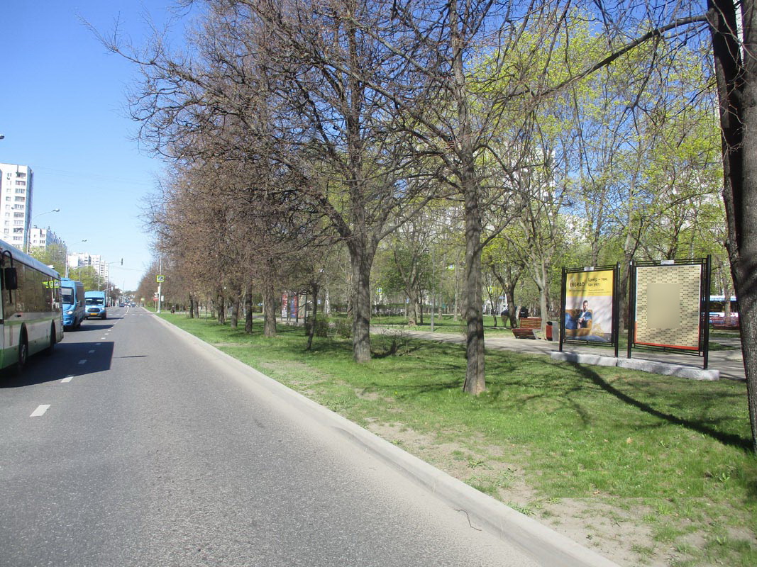 Фотография рекламного носителя, тип: Афиша 1.75x1.8, адрес: Череповецкая ул., д.20, поз.2, стенд 1, Москва, Россия. Сторона А1 №866636