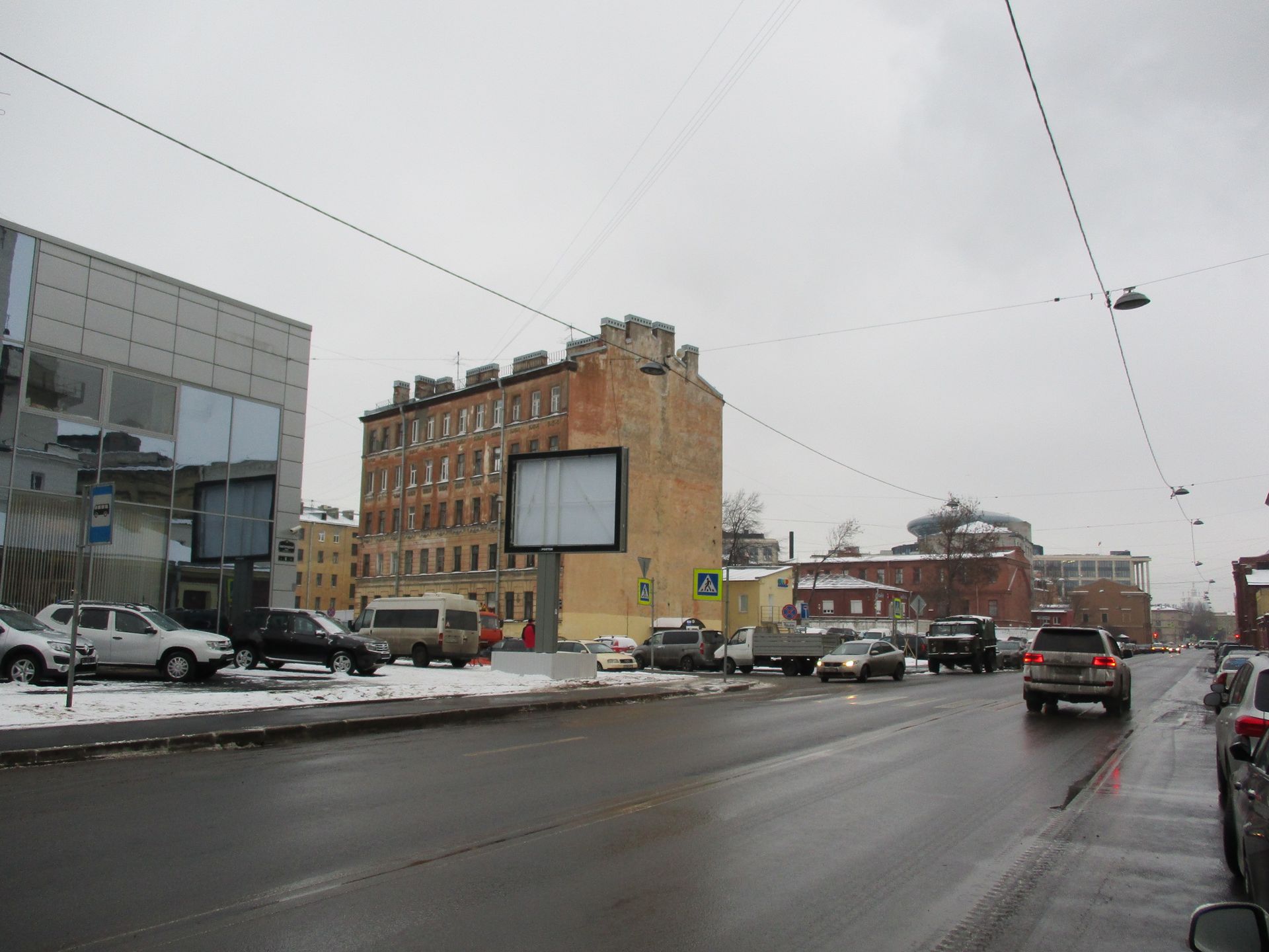 Фотография рекламного носителя, тип: Ситиборд 2.7x3.7, адрес: Новгородская ул., д.8 Х 10-я Советская ул., Санкт-Петербург, Россия. Сторона B №767921