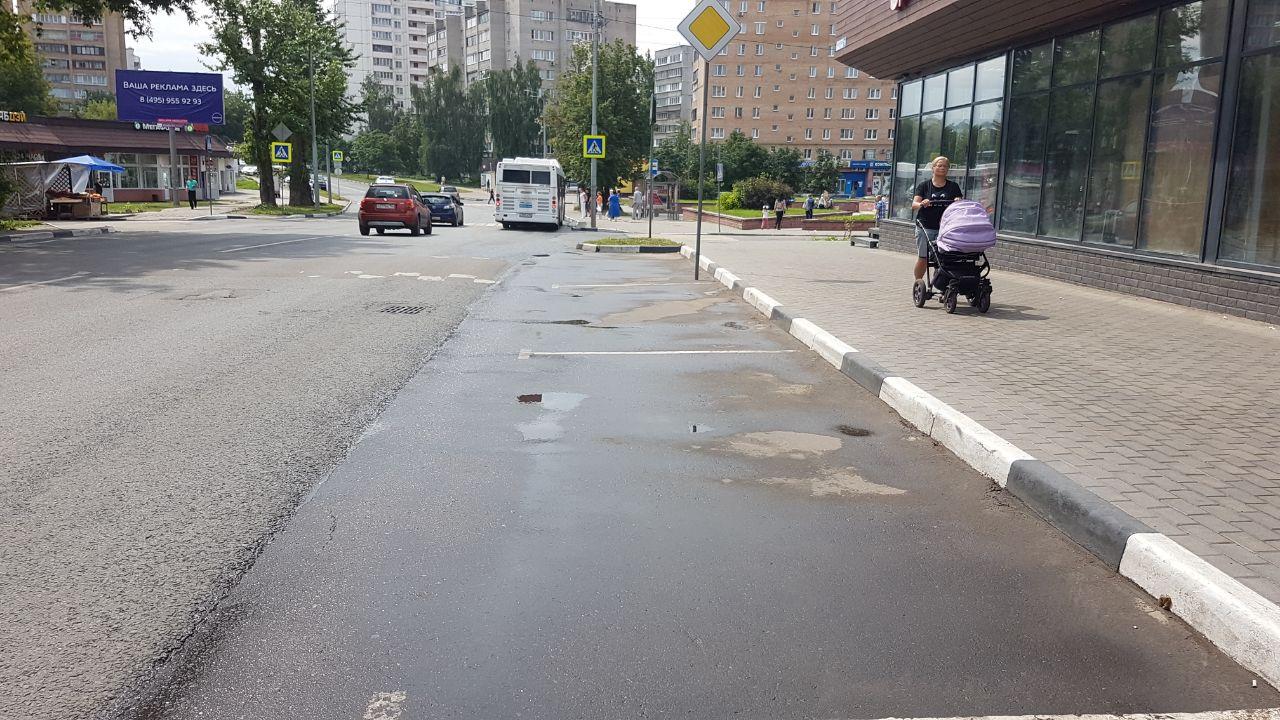 Фотография рекламного носителя, тип: Билборд 3x6, адрес: Свердлова ул., д.2В, Балашиха, Московская область, Россия. Сторона Б №770886