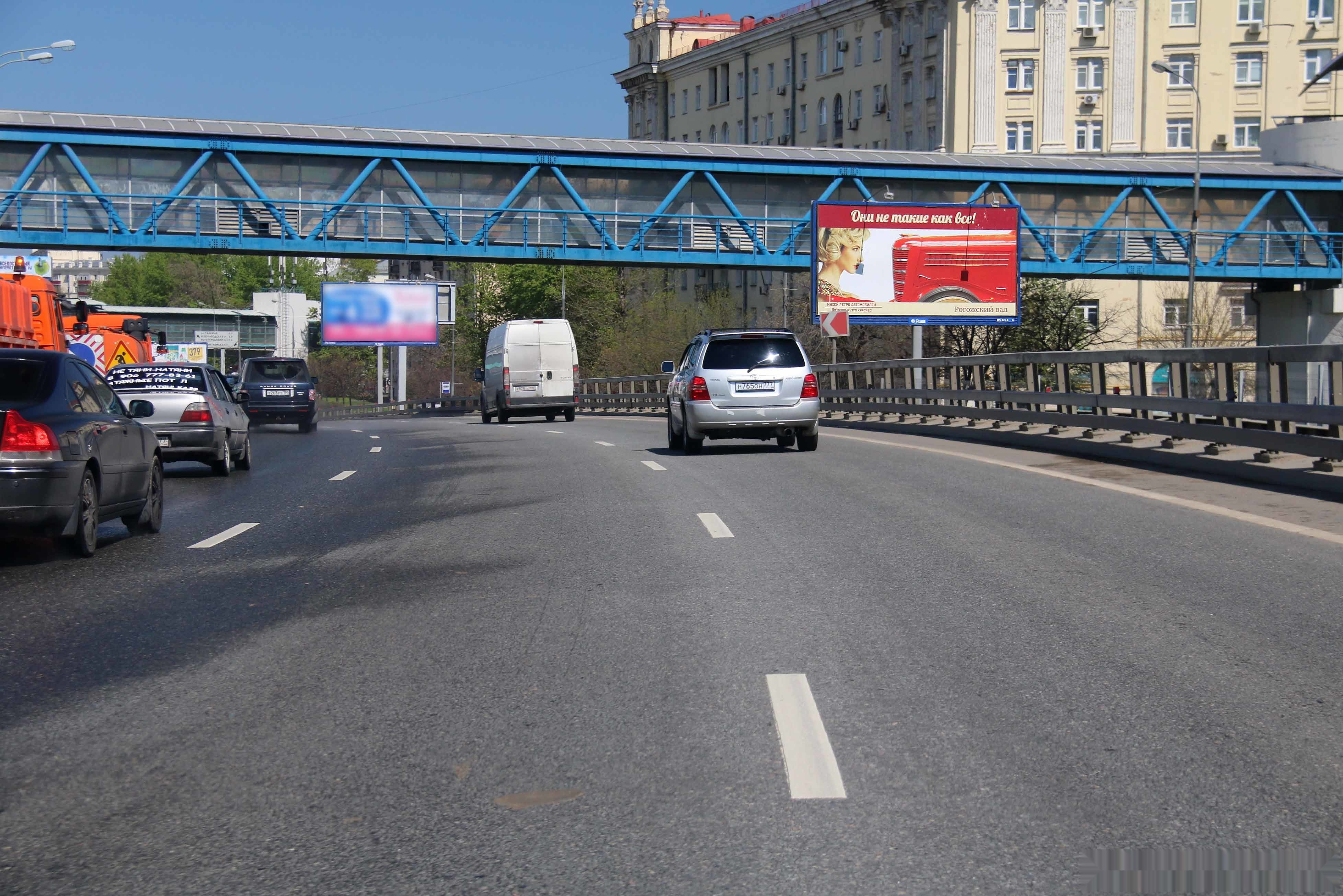 Фотография рекламного носителя, тип: Билборд 3x6, адрес: Юг ТТК, от Автозаводская ул. до Велозаводская ул., Москва, Россия. Сторона А1 №325002