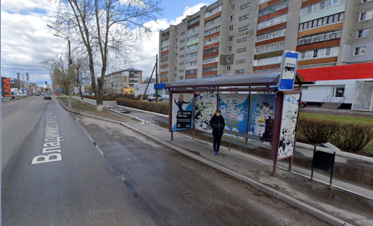 Фотография рекламного носителя, тип: Остановка 1.8x1.2, адрес: Владимирское ш., м-н «Спутник», Муром, Владимирская область, Россия. Сторона A №614859