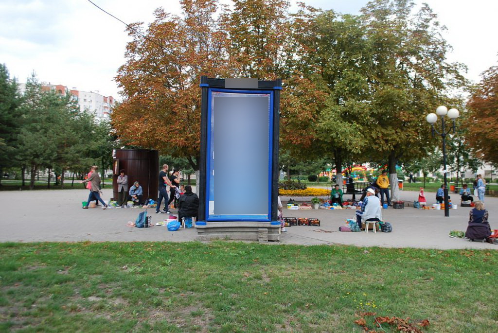 Фотография рекламного носителя, тип: Пиллар 3x1.4, адрес: Щорса ул. Х Губкина ул., Белгород, Белгородская область, Россия. Сторона А №344170