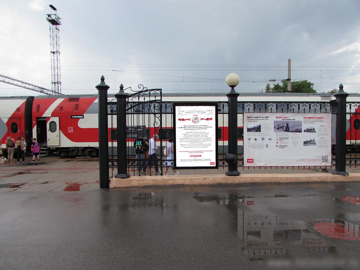 Фотография рекламного носителя, тип: Ситиформат 1.8x1.2, адрес: Генерала Черняховского пл., д.1, вход на платформу №1, поз.2, Воронеж, Воронежская область, Россия. Сторона А №987248