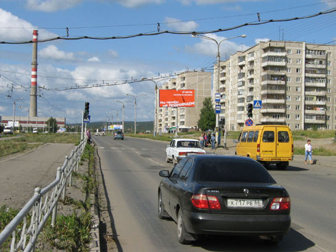 Фотография рекламного носителя, тип: Билборд 3x6, адрес: Октябрьский пр-т., д.8-20, Нижний Тагил, Свердловская область, Россия. Сторона A №484525