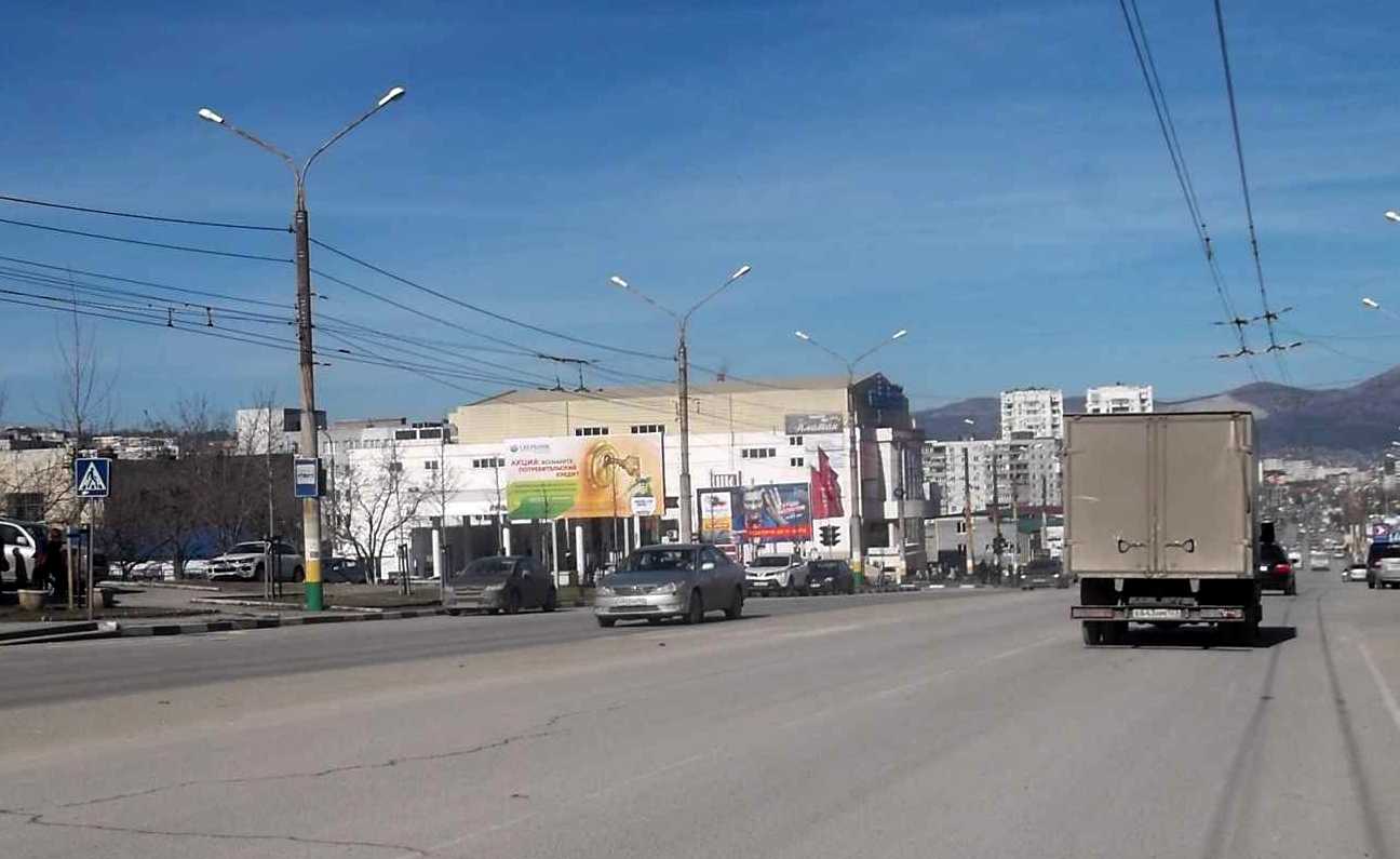 Фотография рекламного носителя, тип: Билборд 3x6, адрес: Дзержинского пр-т., д.213, Новороссийск, Краснодарский край, Россия. Сторона Б №639866