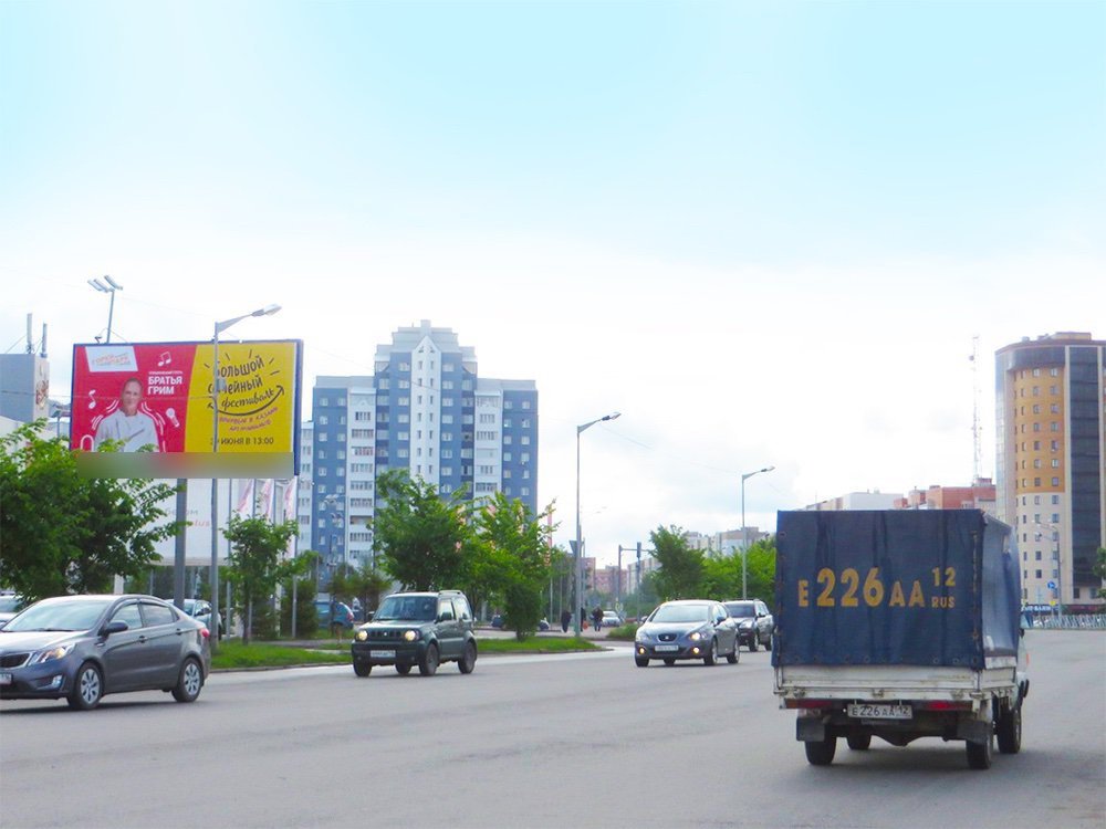 Фотография рекламного носителя, тип: Билборд 3x6, адрес: Родины ул., автосалон "Audi Центр", Казань, Республика Татарстан, Россия. Сторона B №761248