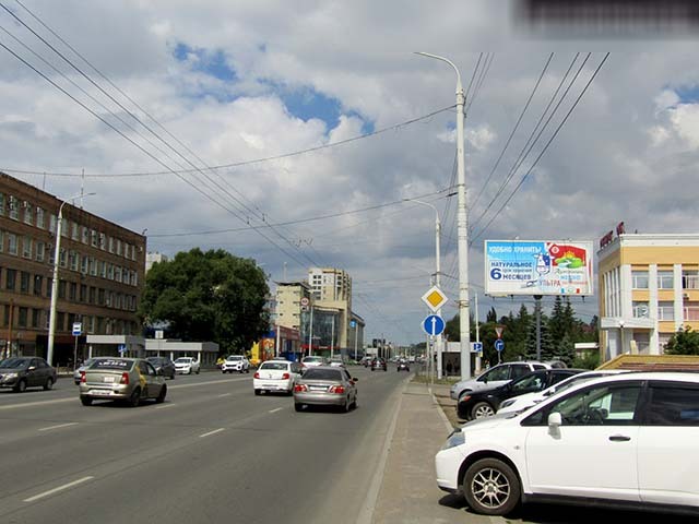 Фотография рекламного носителя, тип: Билборд 3x6, адрес: Красный путь ул., д.32, Омск, Омская область, Россия. Сторона А1 №616918