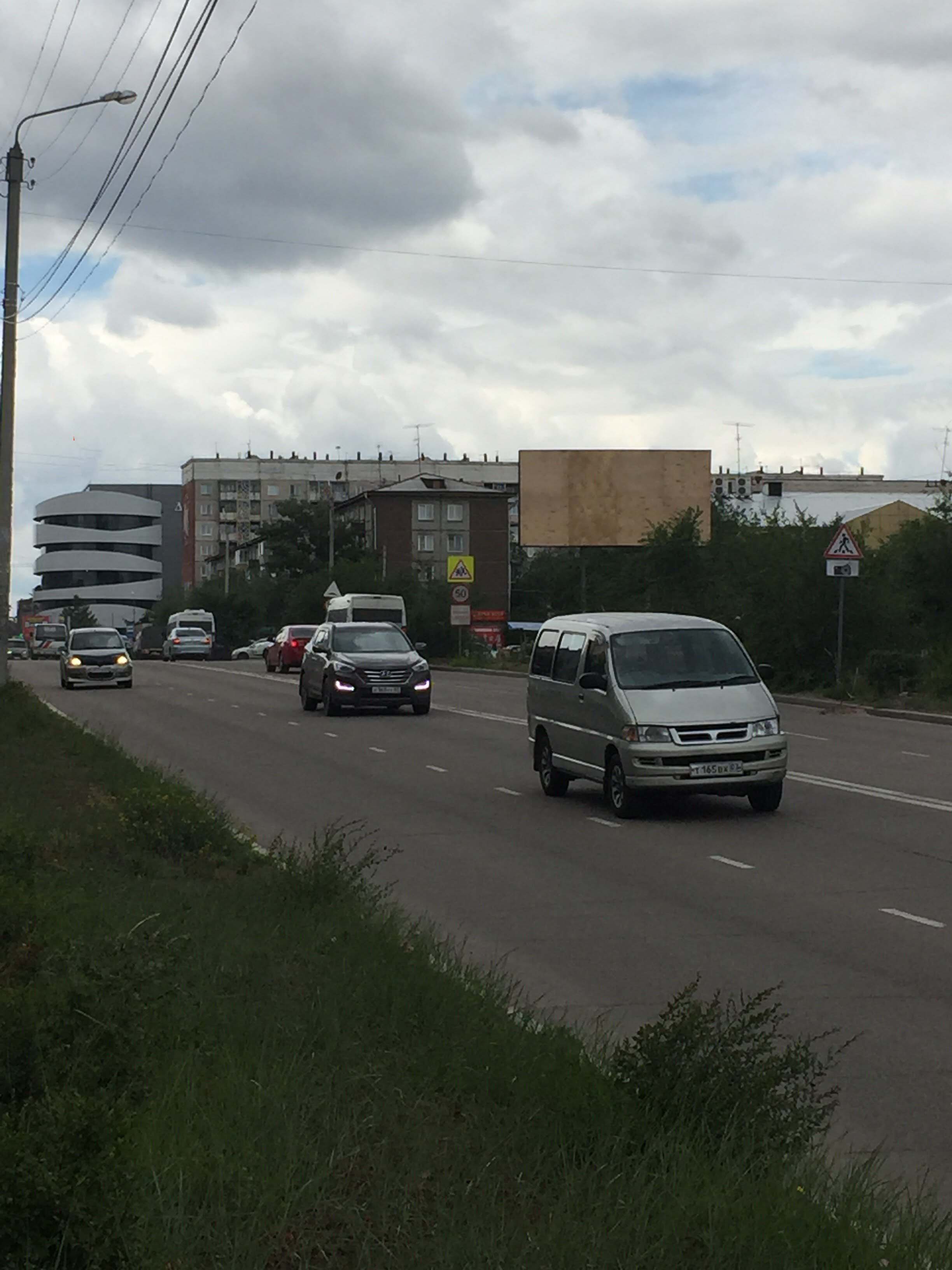 Фотография рекламного носителя, тип: Билборд 3x6, адрес: Шумяцкого ул., ост. 41-ый квартал, Улан-Удэ, Республика Бурятия, Россия. Сторона А №687975