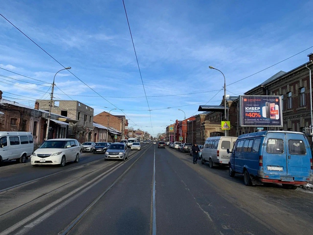 Фотография рекламного носителя, тип: Ситиборд 2.7x3.7, адрес: Маркова ул., д.26, Владикавказ, Республика Северная Осетия – Алания, Россия. Сторона A1-А3 №984040