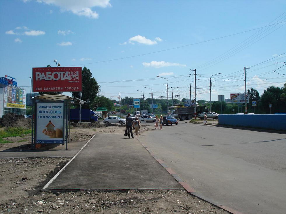 Фотография рекламного носителя, тип: Остановка 1.8x1.2, адрес: Камышинская ул., д.15, Ульяновск, Ульяновская область, Россия. Сторона Б №1027876