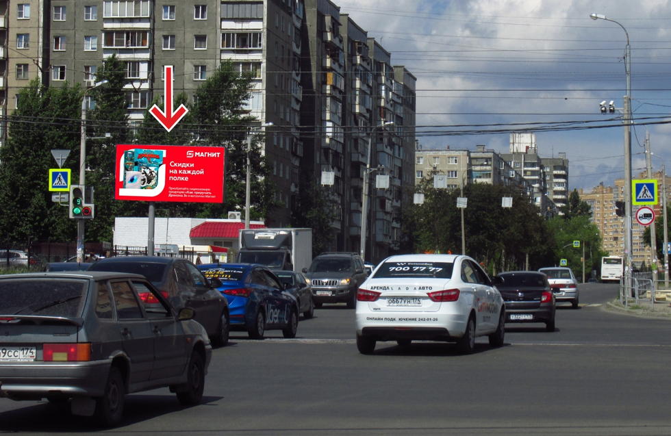 Фотография рекламного носителя, тип: Билборд 3x6, адрес: 40 лет Победы ул. Х Победы пр-т., д.384, Челябинск, Челябинская область, Россия. Сторона В №553155