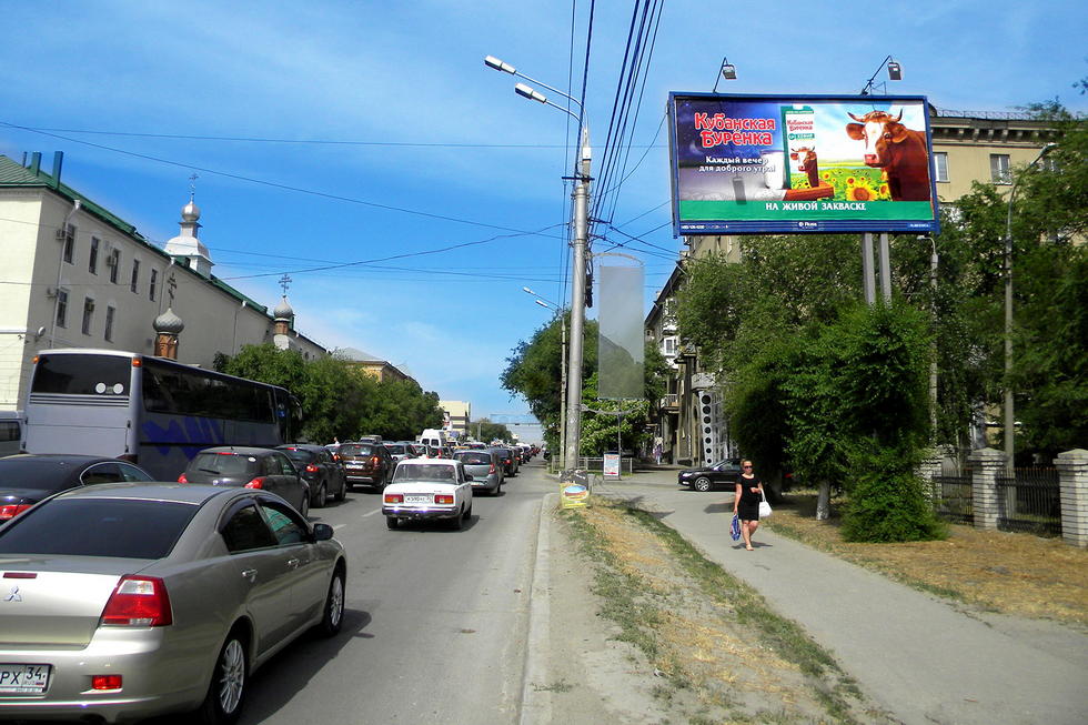 Фотография рекламного носителя, тип: Билборд 3x6, адрес: Маршала Рокоссовского ул. Х Чапаева ул., Волгоград, Волгоградская область, Россия. Сторона А №337581
