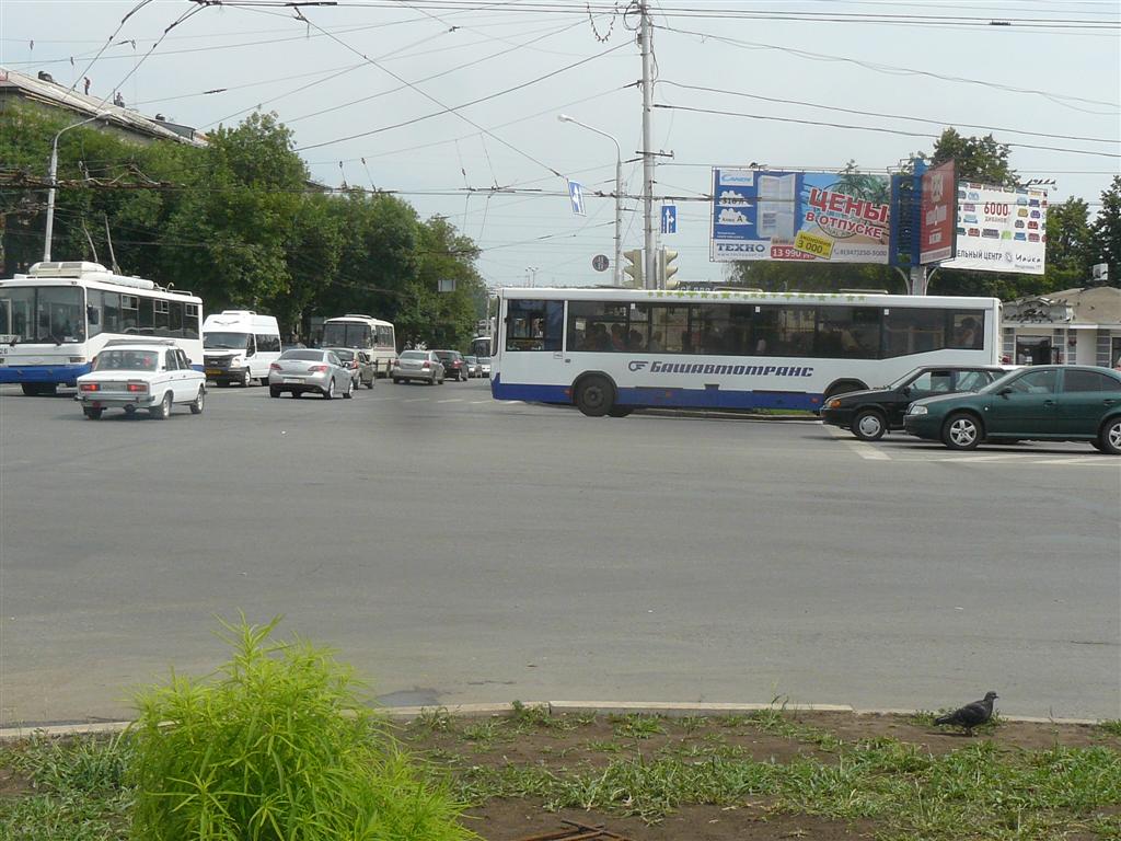 Фотография рекламного носителя, тип: Билборд 3x6, адрес: Октября пр-т. Х 50 лет СССР ул., Уфа, Республика Башкортостан, Россия. Сторона А3 №748265