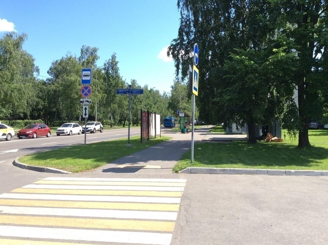 Фотография рекламного носителя, тип: Афиша 1.75x1.8, адрес: 800 Лет Москвы ул., д.2, стенд 3, Москва, Россия. Сторона А2 №886429