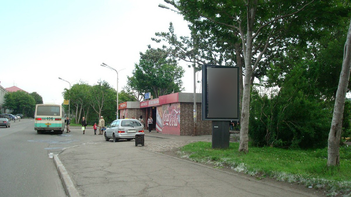 Фотография рекламного носителя, тип: Ситиформат 1.8x1.2, адрес: Ленинская ул., Аллея флота, поз.4, Петропавловск-Камчатский, Камчатский край, Россия. Сторона А №777511