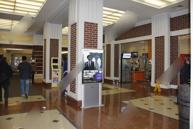 Фотография рекламного носителя, тип: Лайтбокс, адрес: Бизнес-центр «W Plaza», Варшавское ш., д.1, Москва, Россия. Сторона/вариант №654538