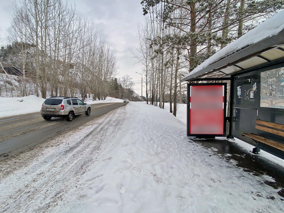 Фотография рекламного носителя, тип: Остановка 1.8x1.2, адрес: Лесная ул., д.169, ост. Сосны, поз.2, Красноярск, Красноярский край, Россия. Сторона А №1029680