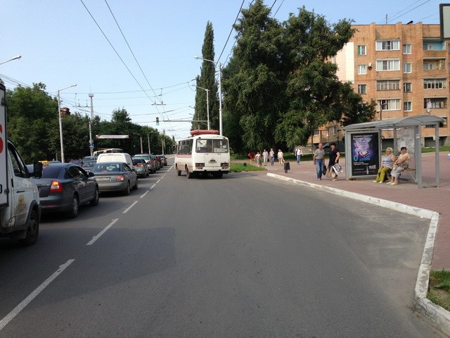 Фотография рекламного носителя, тип: Остановка 1.8x1.2, адрес: Ленина ул., д.25, Калуга, Калужская область, Россия. Сторона А1-A5 №622679