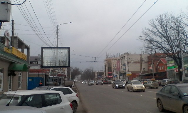 Фотография рекламного носителя, тип: Ситиборд 2.7x3.7, адрес: Северная ул., д.528 Х Ломоносова ул., Краснодар, Краснодарский край, Россия. Сторона Б №504132