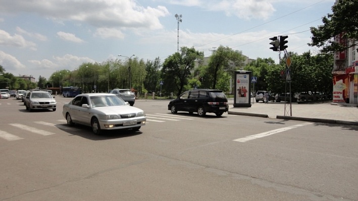 Фотография рекламного носителя, тип: Пиллар 3x1.4, адрес: Пушкина ул., д.49, Уссурийск, Приморский край, Россия. Сторона С №791488