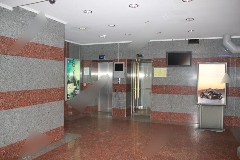 Фотография рекламного носителя, тип: Видеоэкран, адрес: Бизнес-центр «Сибинтек», Загородное ш., д.1, Москва, Россия. Сторона/вариант №654698