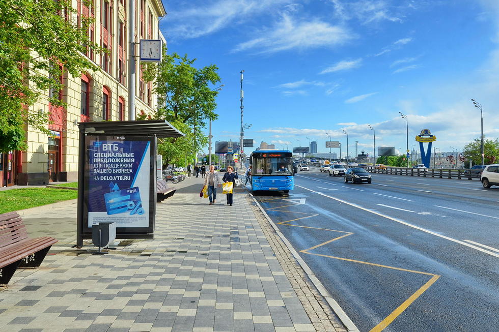 Фотография рекламного носителя, тип: Остановка 1.8x1.2, адрес: Мира пр-т., ост. Крестовский мост, поз.2, Москва, Россия. Сторона Б №334992