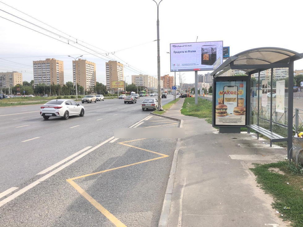 Фотография рекламного носителя, тип: Остановка 1.8x1.2, адрес: Вахитова М. ул., ост."Энергетический университет", Казань, Республика Татарстан, Россия. Сторона А №775828