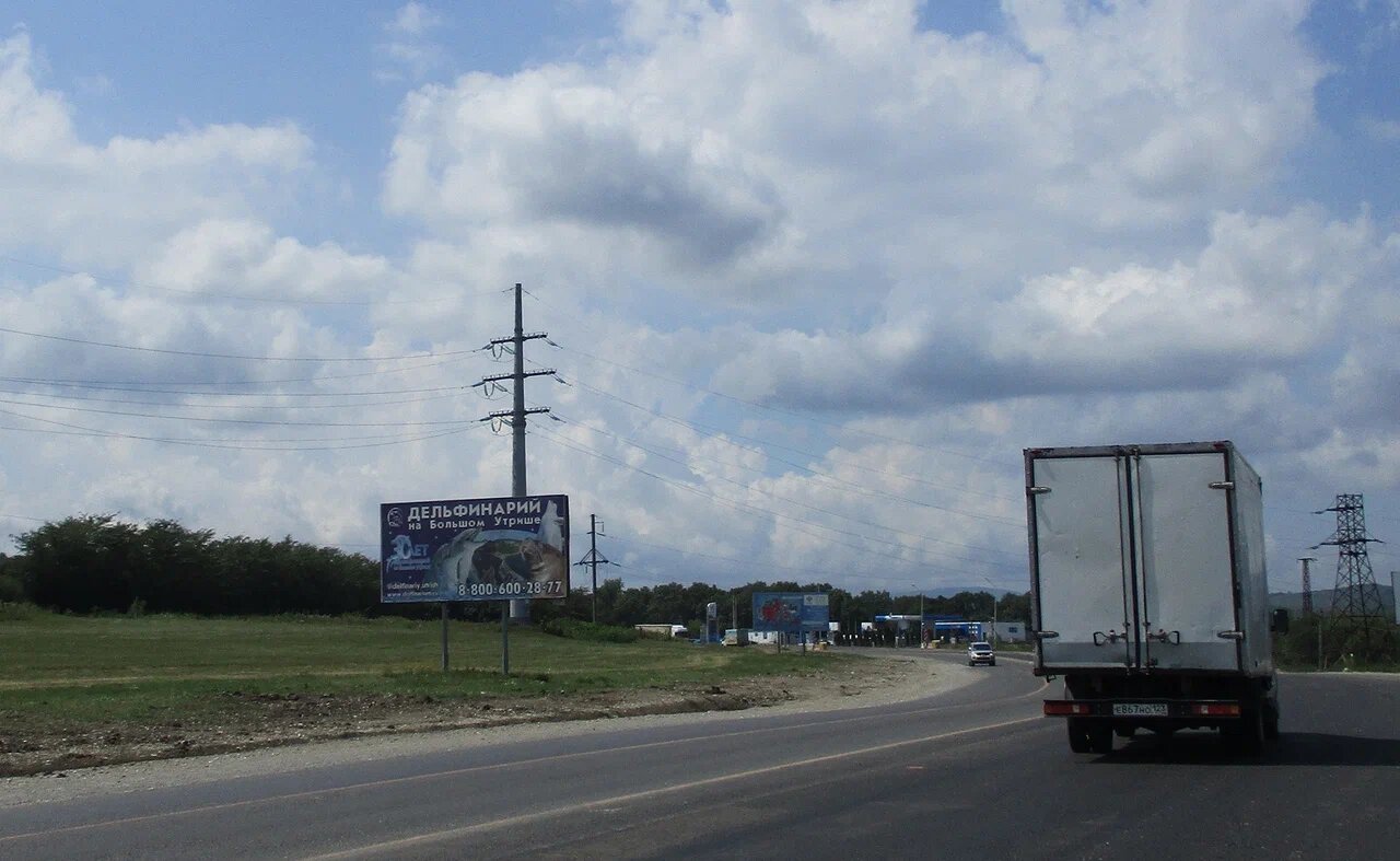 Фотография рекламного носителя, тип: Билборд 3x6, адрес: А-146 а/д., 111 690м, Крымск, Краснодарский край, Россия. Сторона Б №1084541