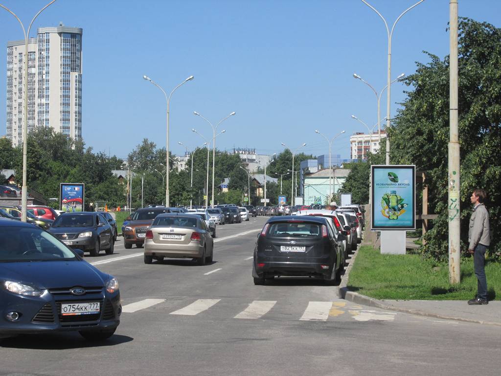 Фотография рекламного носителя, тип: Ситиформат 1.8x1.2, адрес: Жукова ул., д.11, поз.1, Екатеринбург, Свердловская область, Россия. Сторона A №790644