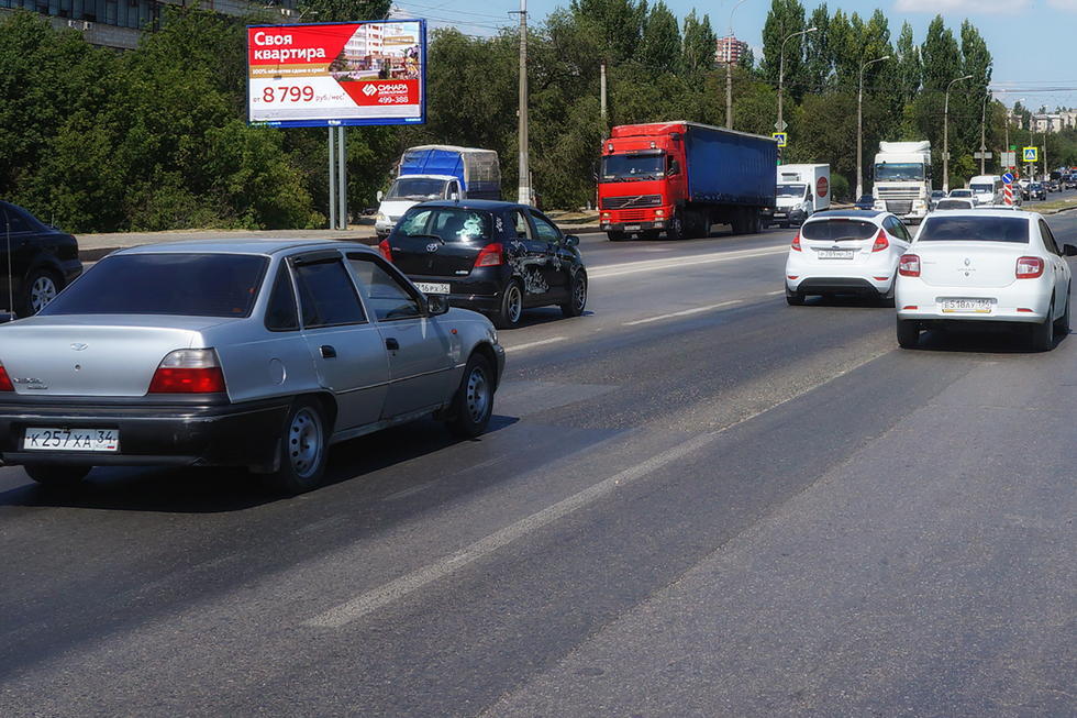 Фотография рекламного носителя, тип: Билборд 3x6, адрес: Университетский пр-т., Волгоград, Волгоградская область, Россия. Сторона Б №337469