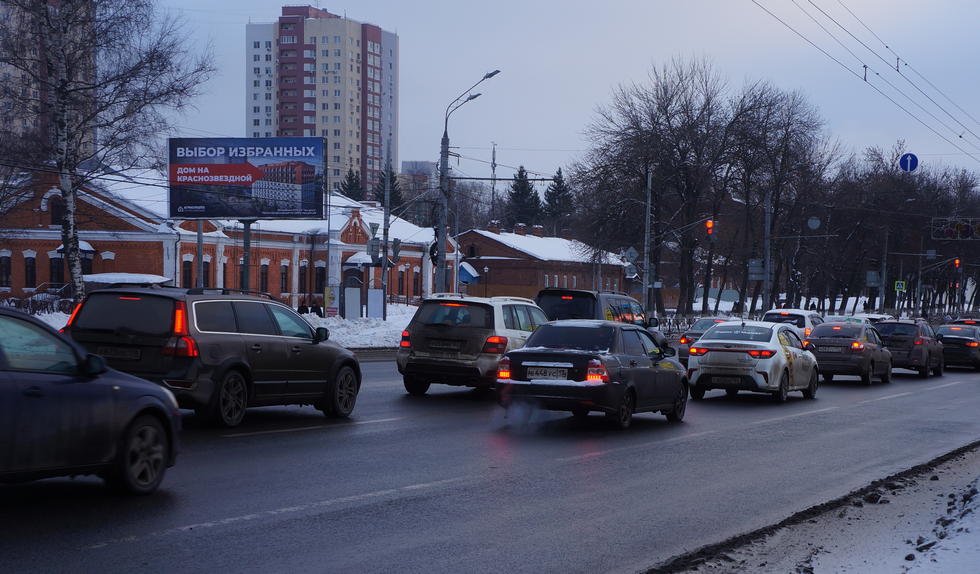 Фотография рекламного носителя, тип: Билборд 3x6, адрес: Гагарина пр-т., д.58, Нижний Новгород, Нижегородская область, Россия. Сторона B №993193