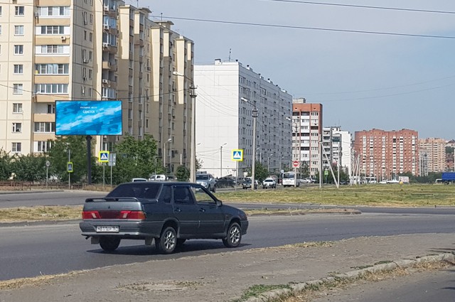 Фотография рекламного носителя, тип: Билборд 3x6, адрес: Лелюшенко ул. Х Думенко ул., д.15, Ростов-на-Дону, Ростовская область, Россия. Сторона Б №781730