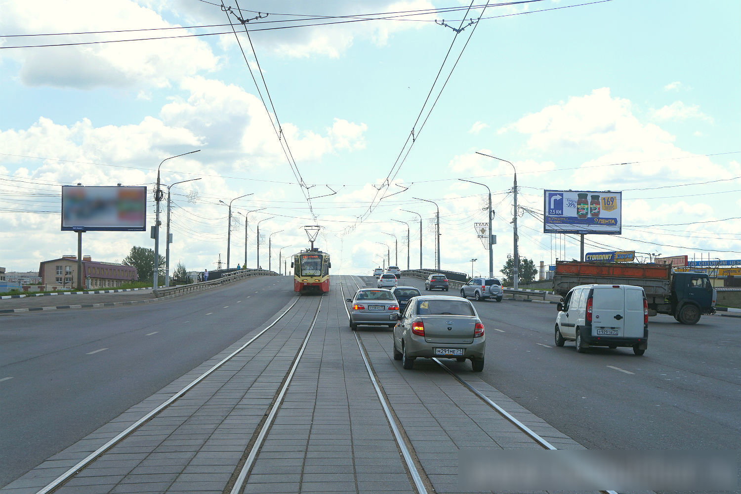 Фотография рекламного носителя, тип: Билборд 3x6, адрес: Демидовская плотина, около автостанции, Тула, Тульская область, Россия. Сторона А №327546