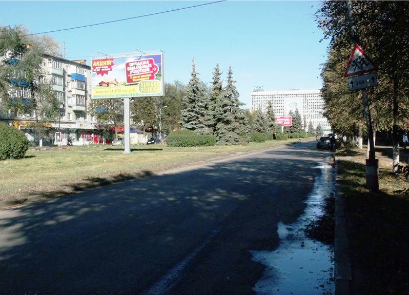 Фотография рекламного носителя, тип: Билборд 3x6, адрес: 50 летия ВЛКСМ пр-т., д.12, Ульяновск, Ульяновская область, Россия. Сторона B №690159