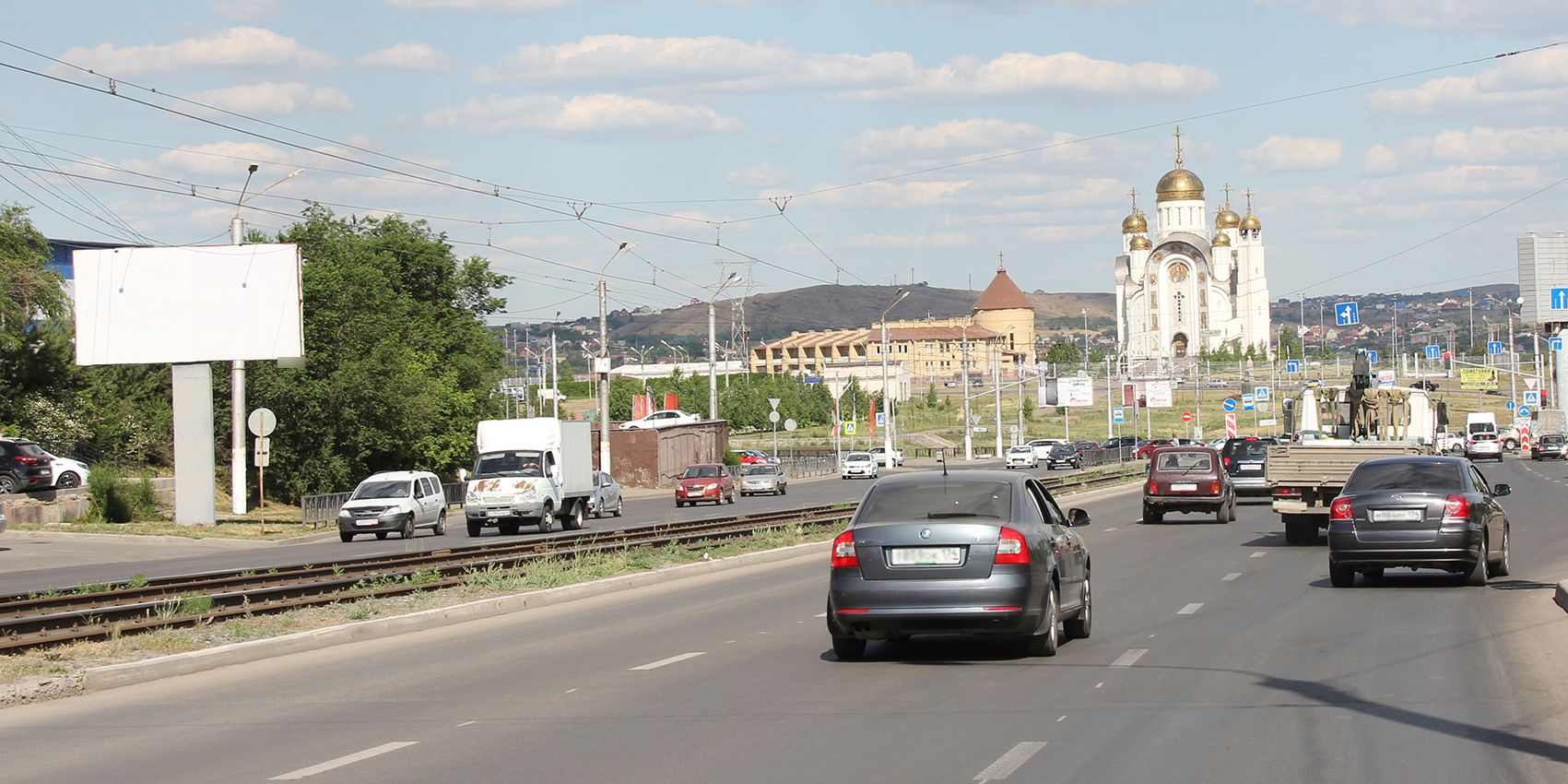 Фотография рекламного носителя, тип: Билборд 3x6, адрес: Завенягина ул., д.4б, Магнитогорск, Челябинская область, Россия. Сторона Б №1052259