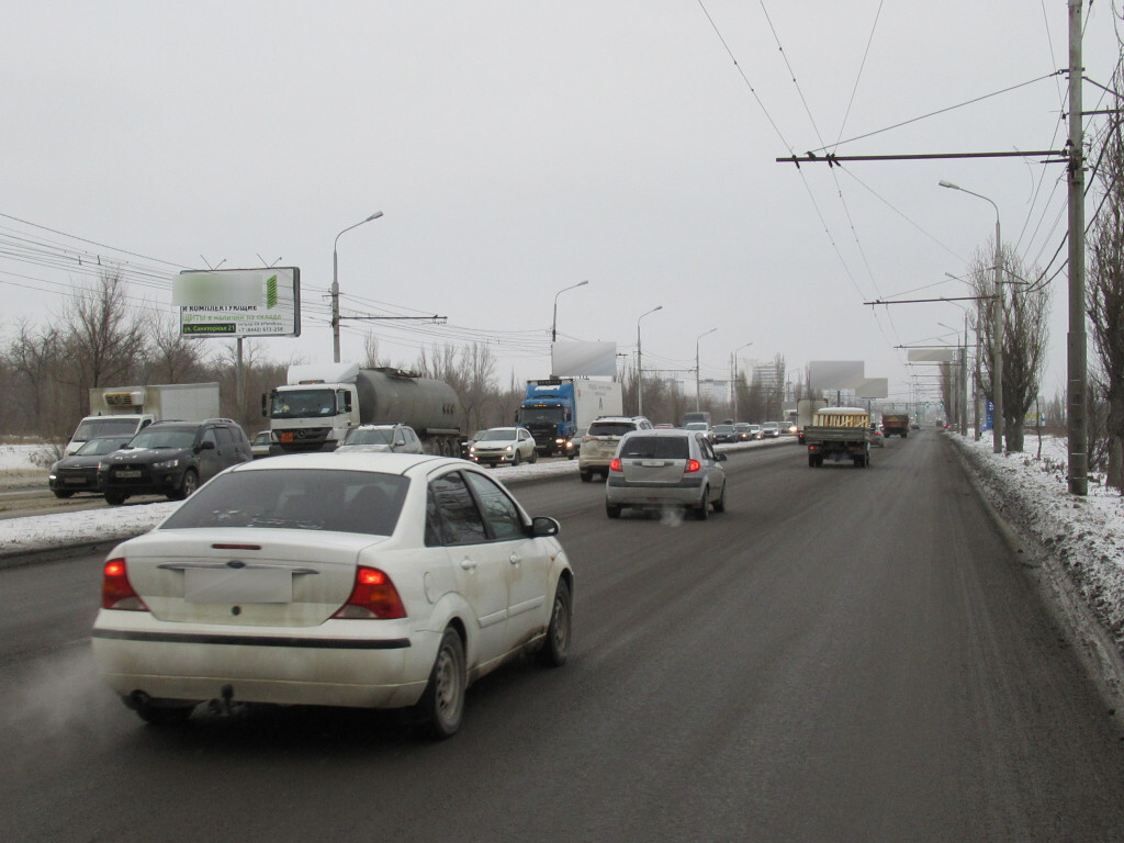 Фотография рекламного носителя, тип: Билборд 3x6, адрес: 64 ой Армии ул. Х Засекина ул., Волгоград, Волгоградская область, Россия. Сторона Б №1000694