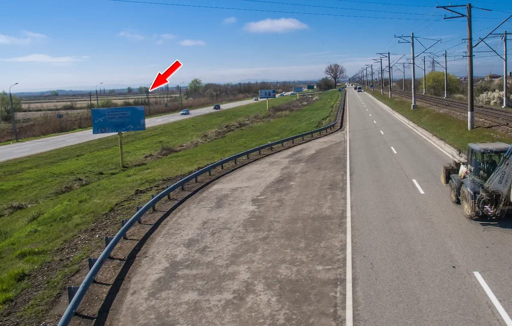 Фотография рекламного носителя, тип: Билборд 3x6, адрес: Краснодар-Новороссийск а/д, 17 832м, Краснодар, Краснодарский край, Россия. Сторона Б №478001