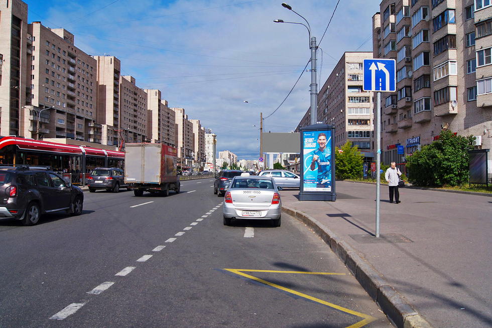 Фотография рекламного носителя, тип: Пиллар 3x1.4, адрес: Просвещения пр-т., д.86, корп.1 Х Гражданский пр-т., Санкт-Петербург, Россия. Сторона А №724827