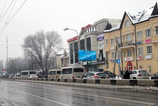 Фотография рекламного носителя, тип: Билборд 3x6, адрес: Стачки пр-т., д.30 Х Тренёва ул., Ростов-на-Дону, Ростовская область, Россия. Сторона А1-А3 №994640