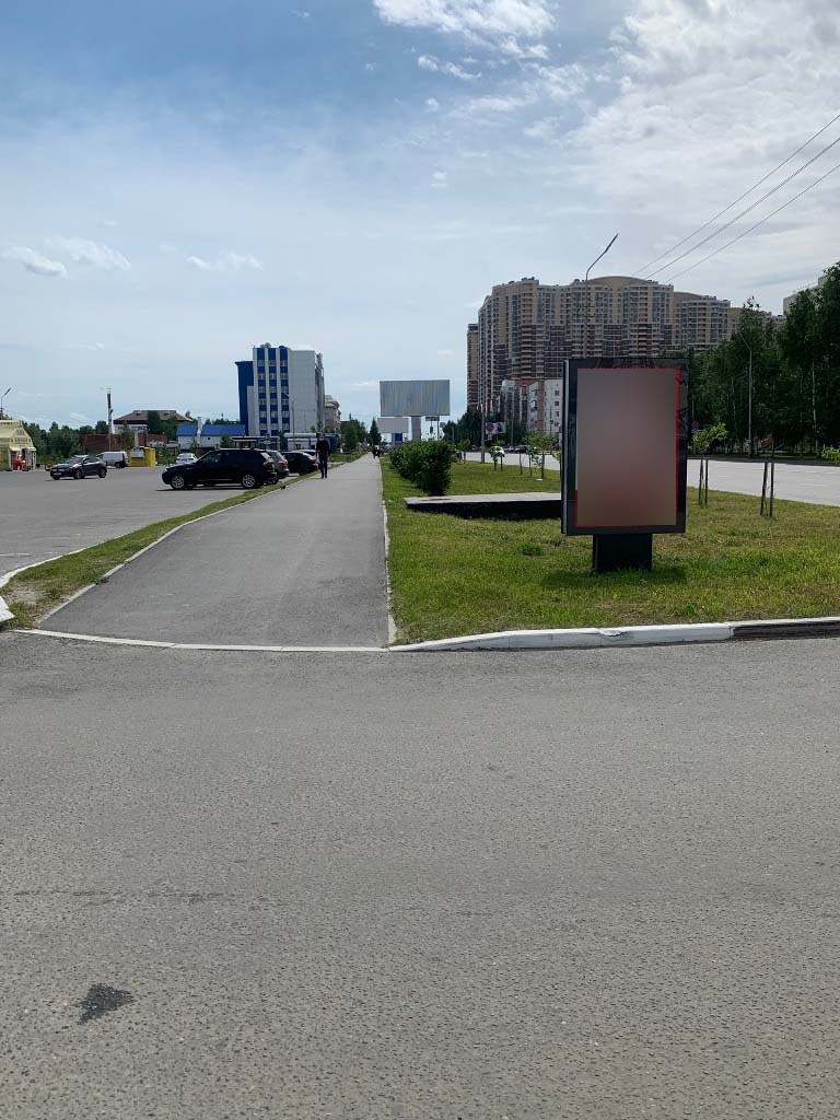 Фотография рекламного носителя, тип: Ситиформат 1.8x1.2, адрес: Геологическая ул., д.10, Сургут, Ханты-Мансийский автономный округ – Югра, Россия. Сторона Б №960309