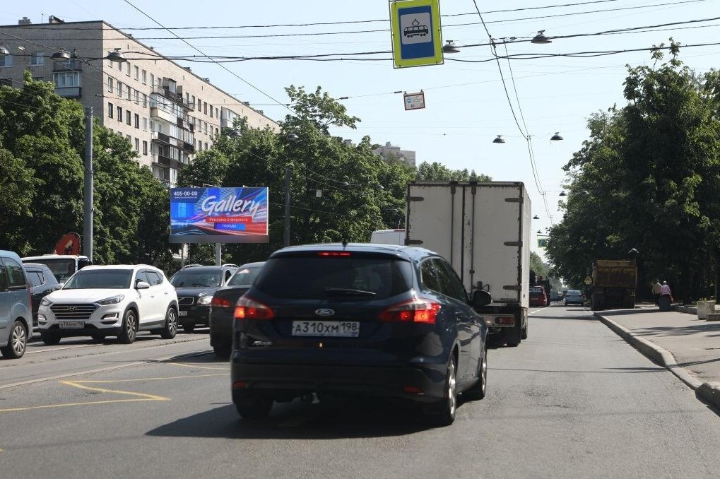 Фотография рекламного носителя, тип: Билборд 3x6, адрес: 2-й Муринский пр-зд., д.6, Санкт-Петербург, Россия. Сторона Bh1-Bh4 №1045497