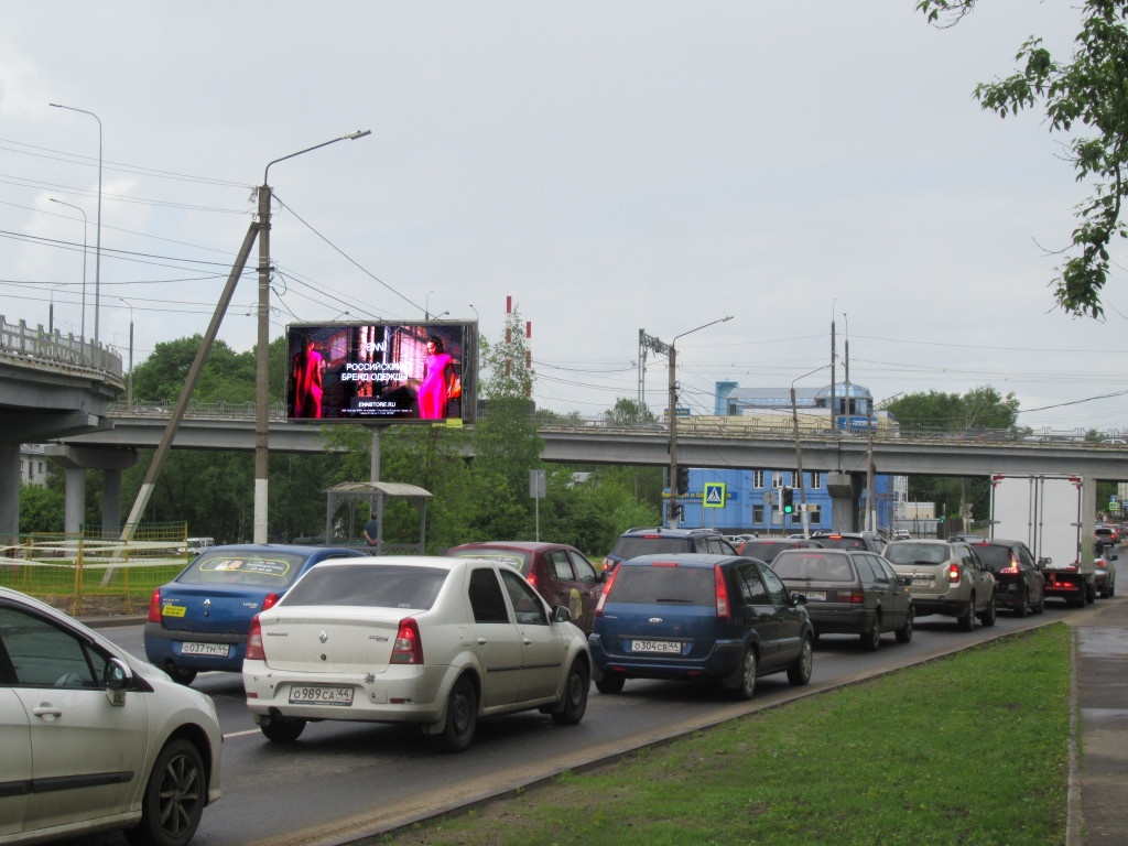 Фотография рекламного носителя, тип: Билборд 3x6, адрес: Нижняя Дебря ул., д.33, Кострома, Костромская область, Россия. Сторона Б12 №950756