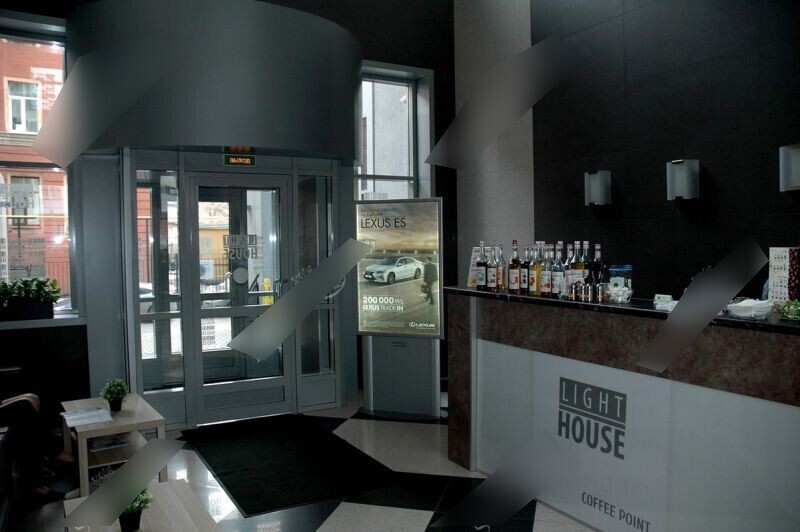 Фотография рекламного носителя, тип: Лайтбокс, адрес: Бизнес-центр «LIGHTHOUSE», Певческий пер., д.12, Санкт-Петербург, Россия. Сторона/вариант №657080