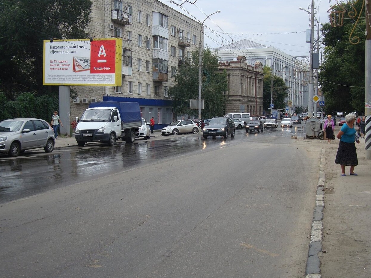 Фотография рекламного носителя, тип: Билборд 3x6, адрес: Чернышевского ул. Х Октябрьская ул., Саратов, Саратовская область, Россия. Сторона Б №547546