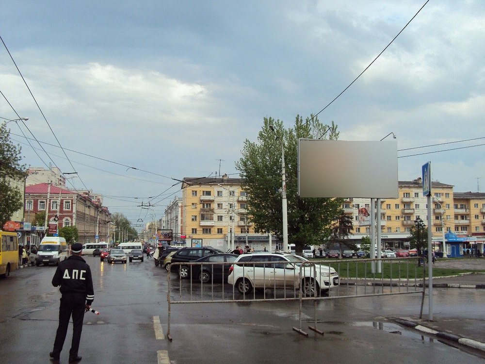 Фотография рекламного носителя, тип: Билборд 3x6, адрес: Московская ул. Х Привокзальная пл., Саратов, Саратовская область, Россия. Сторона Б №717679