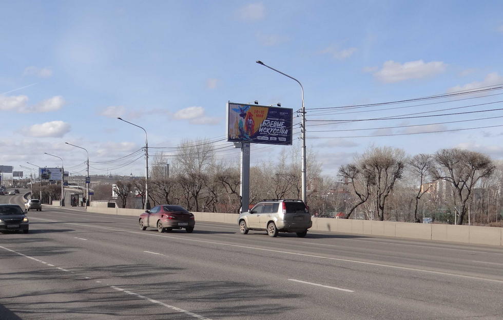 Фотография рекламного носителя, тип: Билборд 3x6, адрес: Коммунальный мост, 50м до ост.Остров Отдыха, Красноярск, Красноярский край, Россия. Сторона A1-A3 №870123